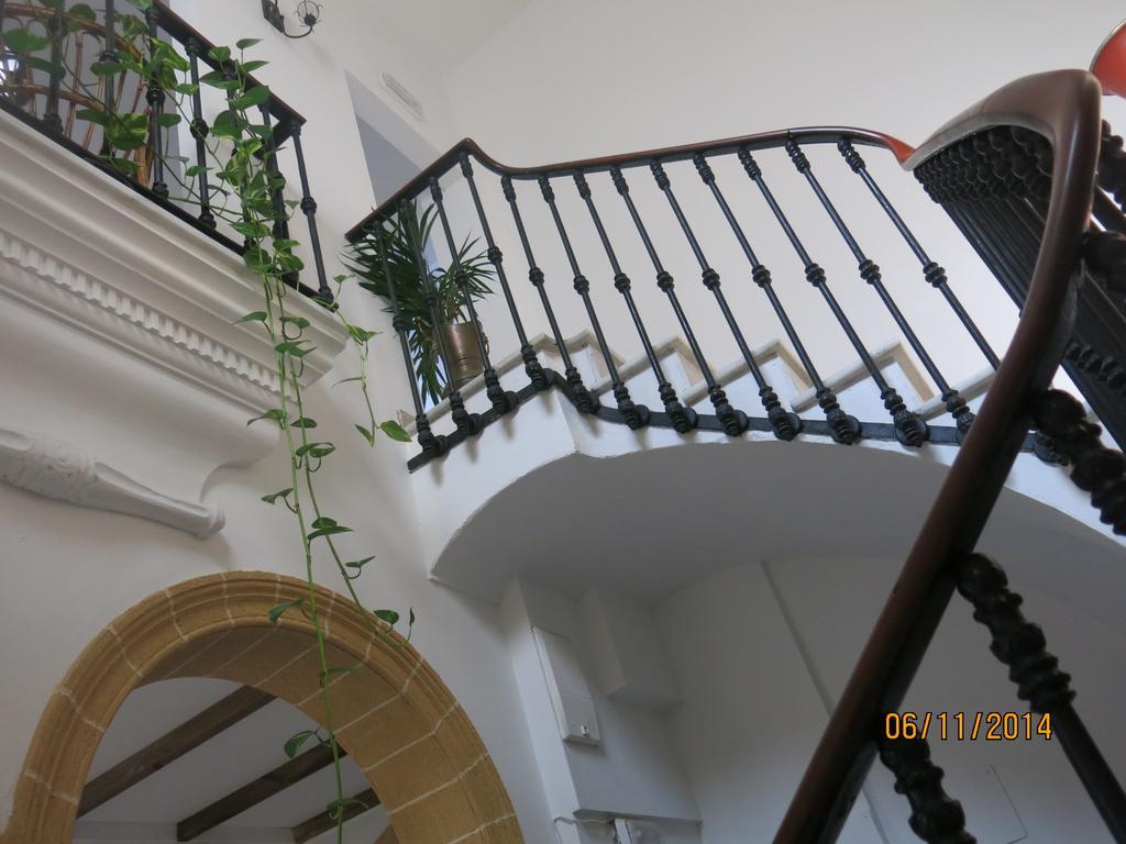 Hostal Fenix Jerez de la Frontera Exterior photo