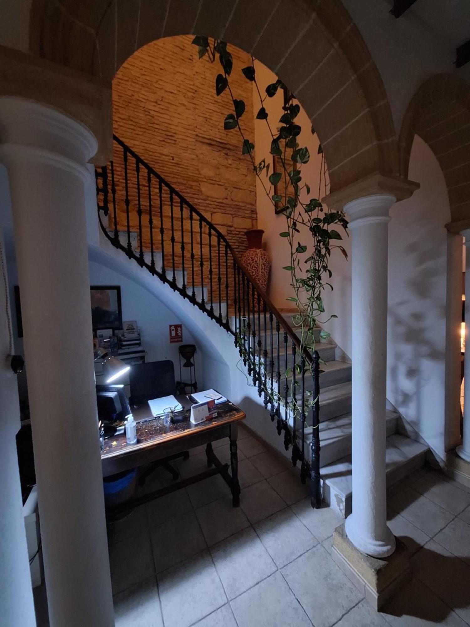 Hostal Fenix Jerez de la Frontera Exterior photo