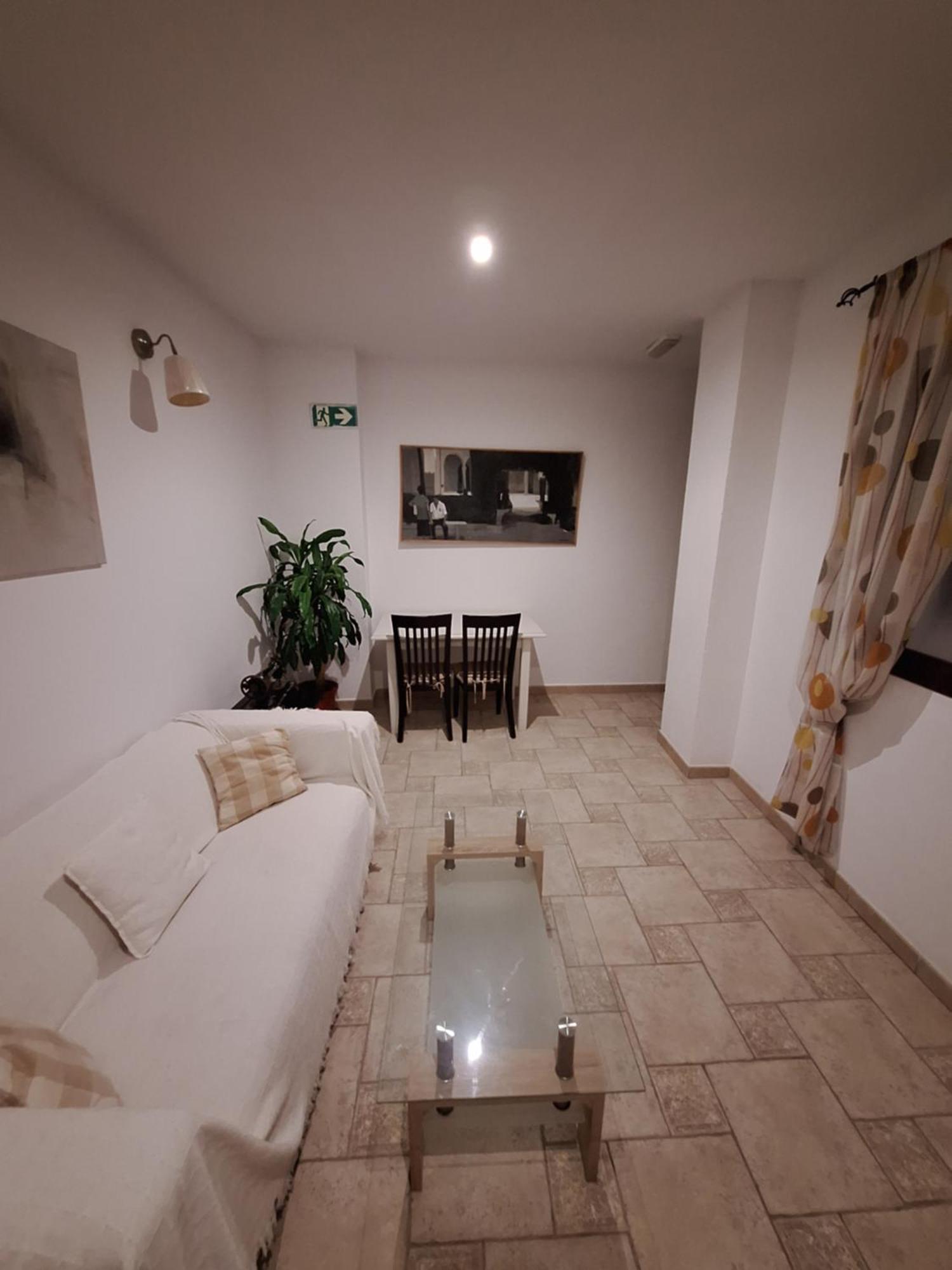 Hostal Fenix Jerez de la Frontera Exterior photo