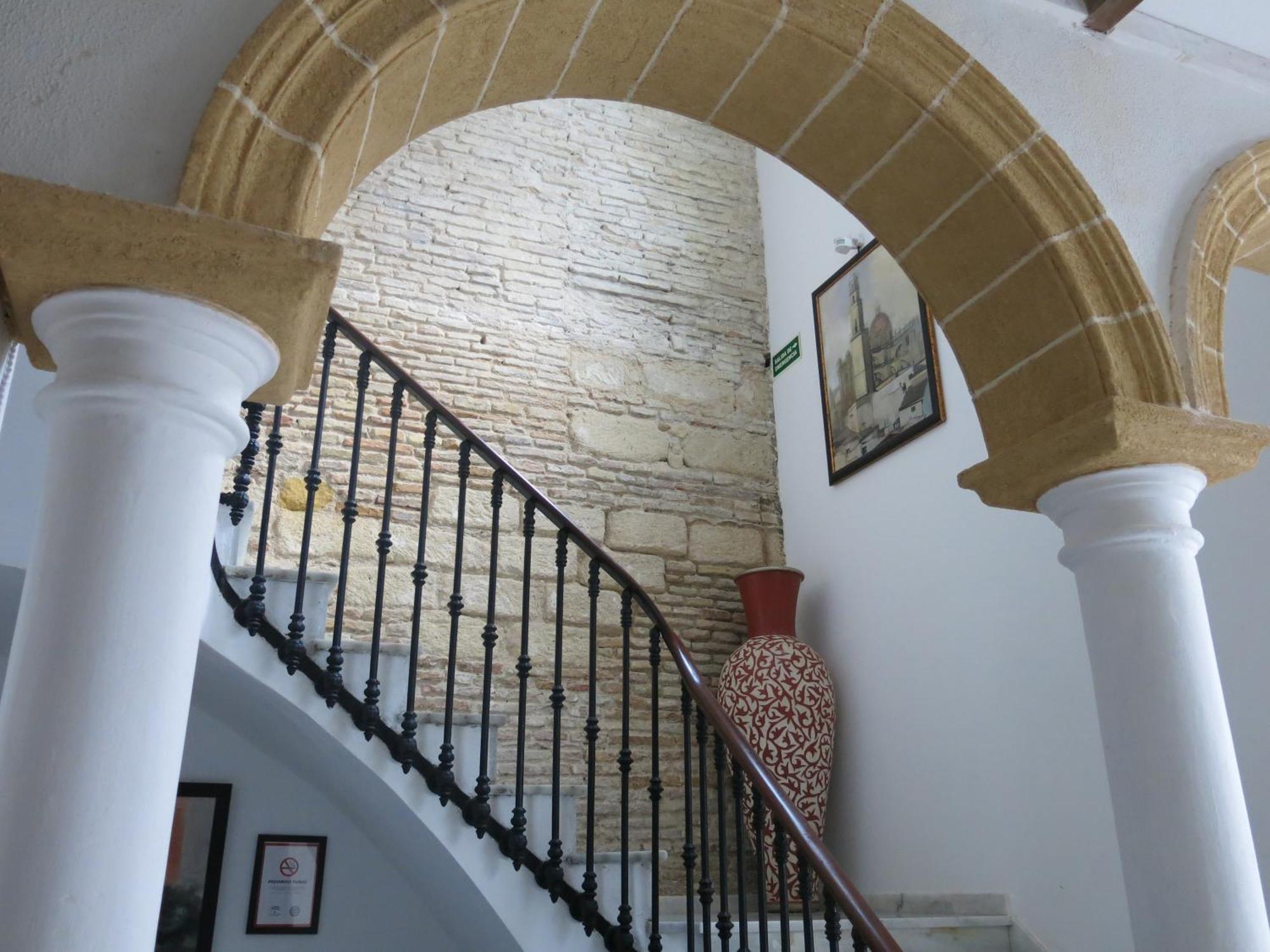 Hostal Fenix Jerez de la Frontera Exterior photo
