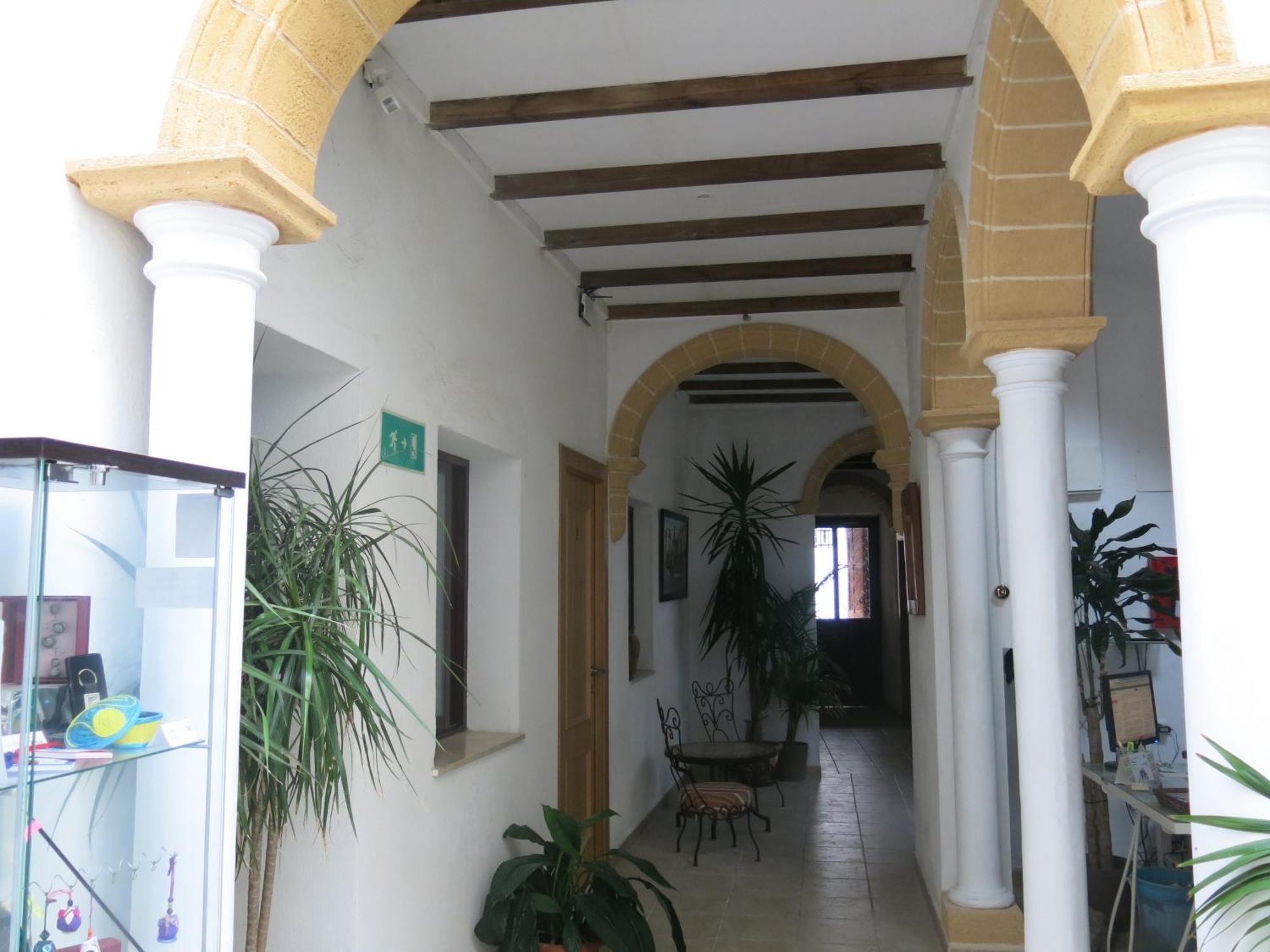 Hostal Fenix Jerez de la Frontera Exterior photo